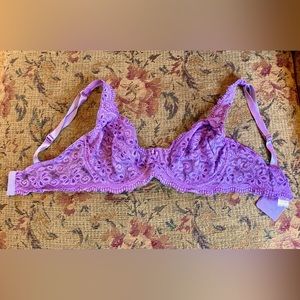 BRA by Delta Burke.  Underwire.  36D.  Great Condition